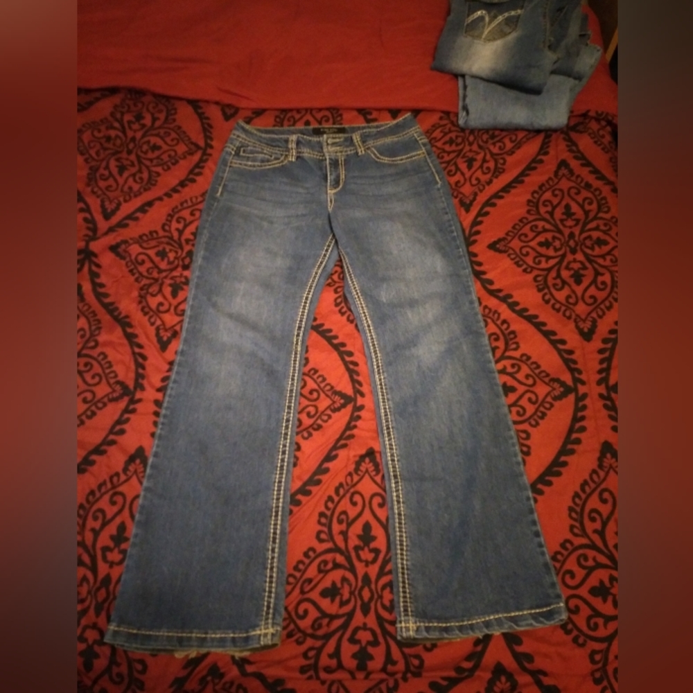 Women's jeans
